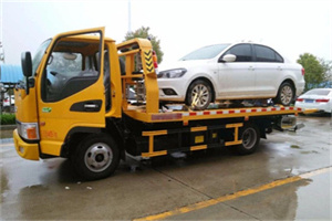 裕华区附近拖车救援24小时服务热线